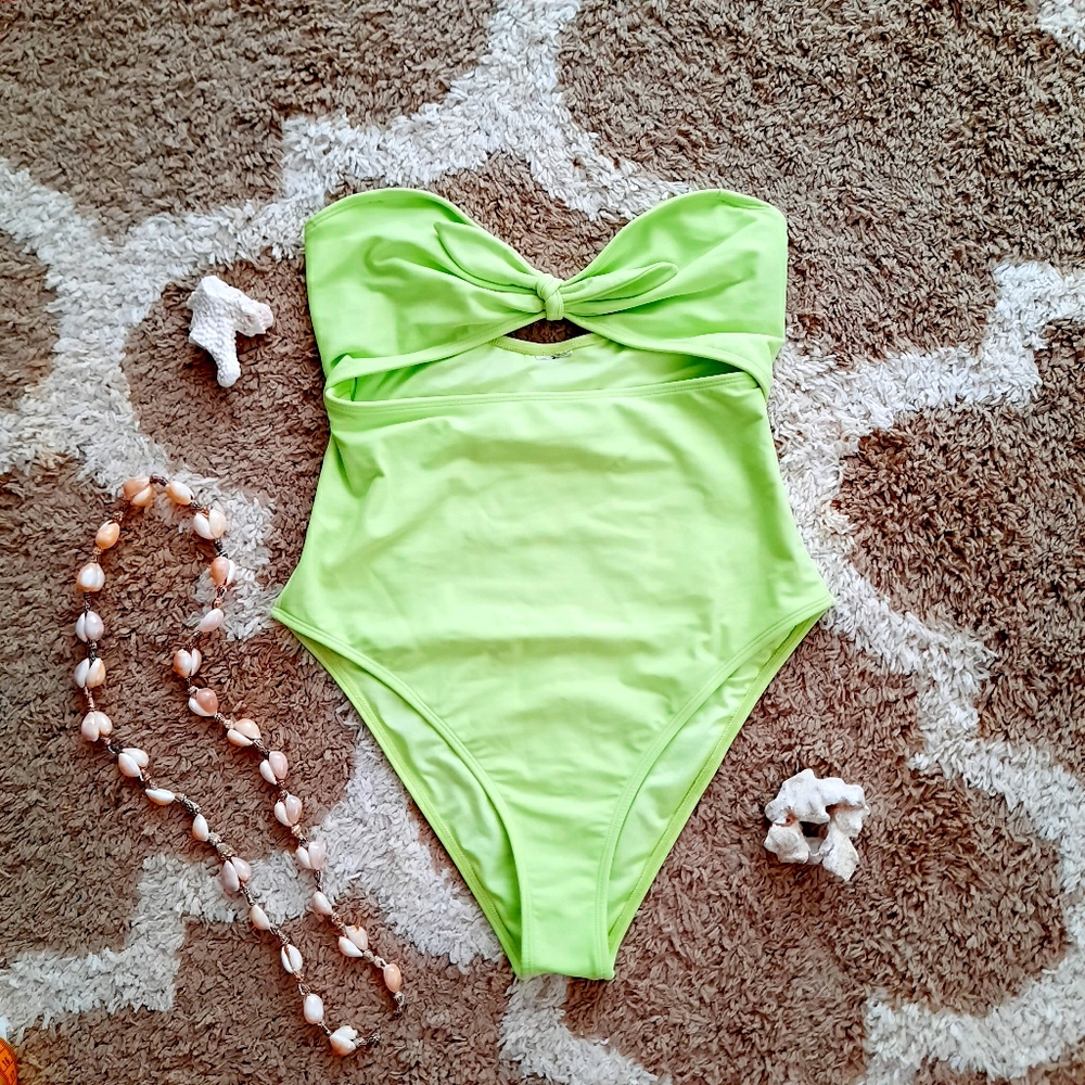 GREEN CHEEKY ONE PIECE SWIMSUIT